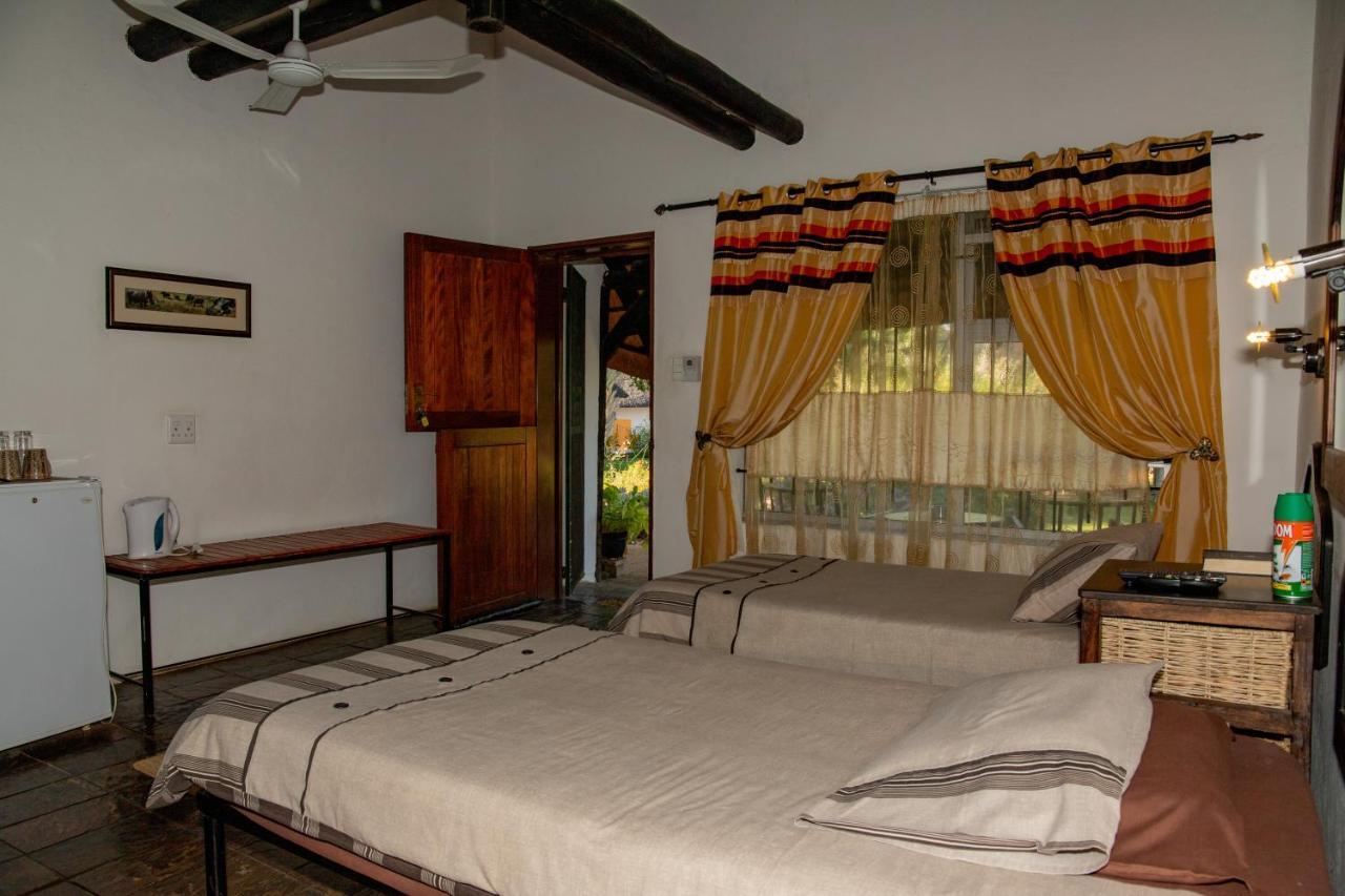 Lion'S Den Guesthouse Otjiwarongo Exteriér fotografie