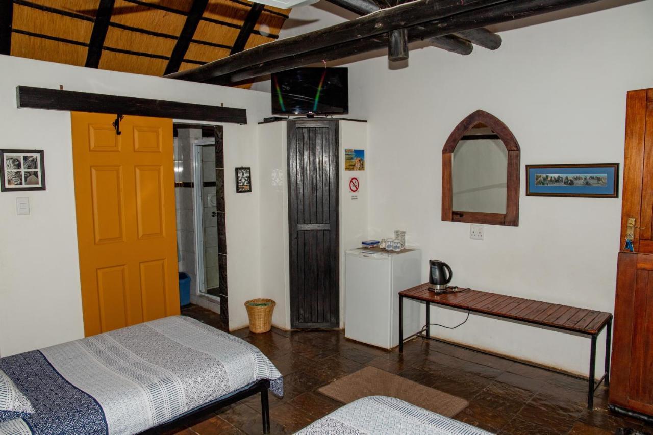 Lion'S Den Guesthouse Otjiwarongo Exteriér fotografie