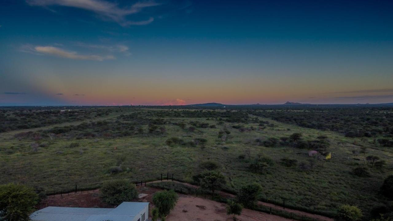 Lion'S Den Guesthouse Otjiwarongo Exteriér fotografie
